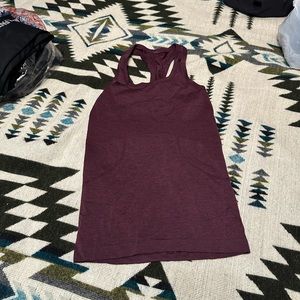 Lululemon work out tank